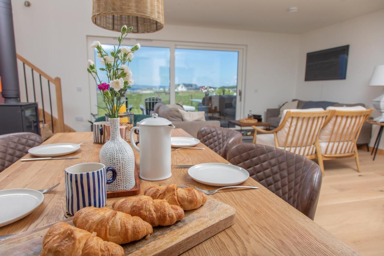 Вилла Litua Luxury Self-Catering With Stunning Sea Views Арисаиг Экстерьер фото