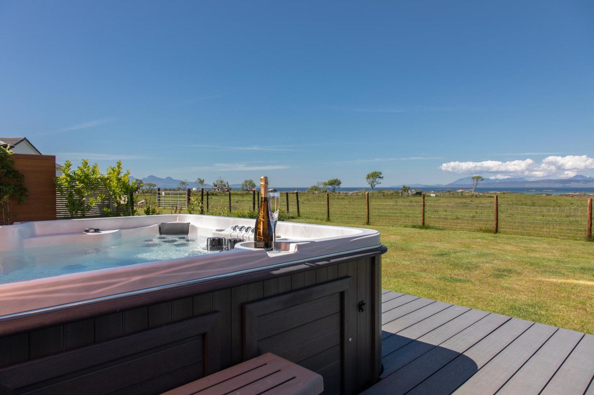 Вилла Litua Luxury Self-Catering With Stunning Sea Views Арисаиг Экстерьер фото